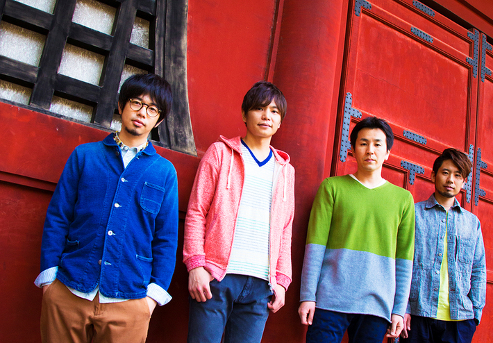 ASIAN KUNG-FU GENERATIONがデビュー10周年を締めくくるリリース・ラッシュ。2/26に初CD化楽曲を含む編集盤第2弾、3/12にはデビュー10周年記念ライヴの待望の映像化作品のリリースが決定