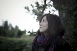 小谷美紗子、12/14に先行リリースするニュー・アルバム『us』より収録曲「手の中」のMV公開