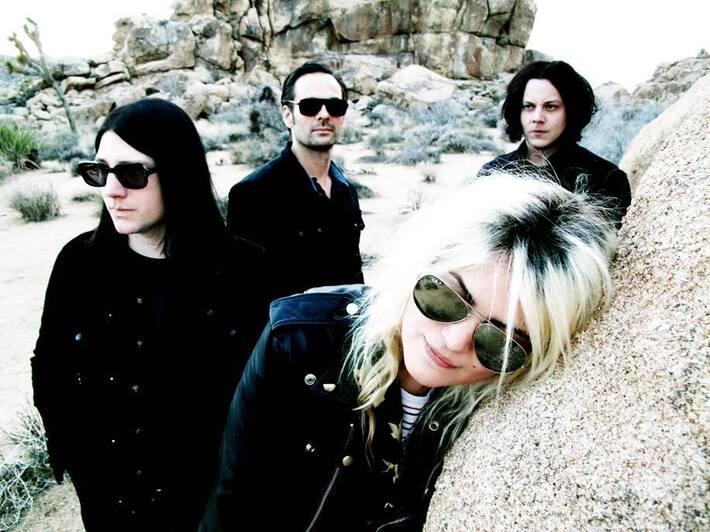 元THE WHITE STRIPESのJack White率いるTHE DEAD WEATHER、1/14にデジタル・リリースされた新曲「Rough Detective」の音源を公開