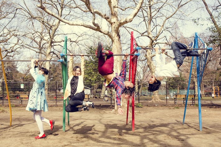 SEBASTIAN X、"春告ジャンボリー"会場＆通販限定シングルのリリースが決定。ホーン入り「スーダラ節」カヴァー＆新曲「春になったら会いにきて」を収録