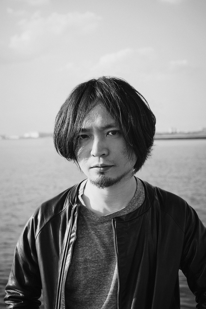 ナカコーことKoji Nakamura、4/30リリースのアルバム初回盤は直筆ナンバリング入りのプレミア盤。3,000枚ナンバリング風景を捉えた映像公開