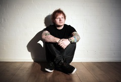 Ed Sheeran、英テレビ番組"Later... with Jools Holland"で6/25リリースのアルバム『×』より「Sing」を披露