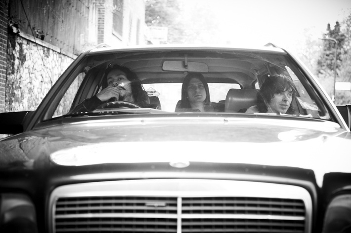 いよいよ今月来日するLITTLE BARRIE、9/22の大阪公演に応援アクトとしてKING BROTHERSが出演決定