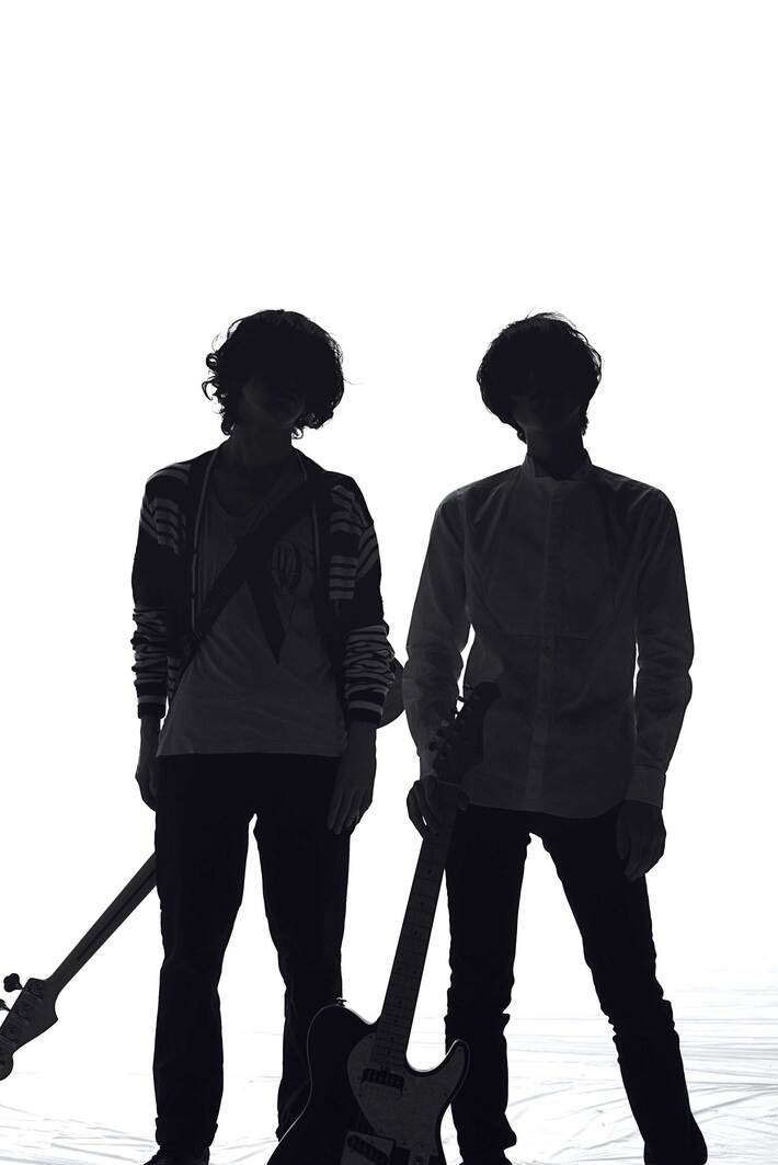 田口囁一（漫画家）と春川三咲（小説家）によるロック・バンド"感傷ベクトル"、来年1/30に渋谷WWWでワンマン・ライヴ開催決定。10/8にリリースするニュー・アルバム初回限定盤の豪華5大特典も発表