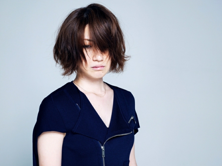 さめざめ、初の書籍を出版。赤裸々な言葉と写真で送る恋の本『誰にも言えない恋ばっか』を9/25に発売決定