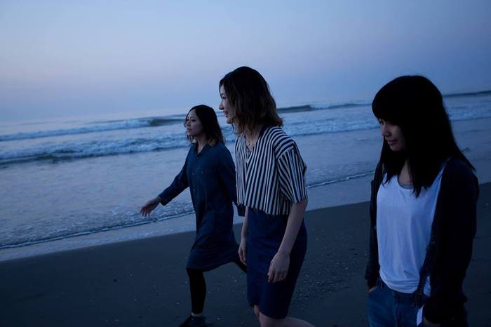 tricot、7/5にハンガリーで行われた野外フェスティバル"Volt Festival"でのライヴ映像をフル公開