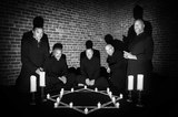 FAITH NO MORE、5/13にリリースする18年ぶりのニュー・アルバム『Sol Invictus』の詳細発表＆ジャケット公開