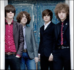 7月に来日するTHE STRYPES、本日よりニューEP『Flat Out』の配信がスタート。新曲「Scumbag City」の音源も公開