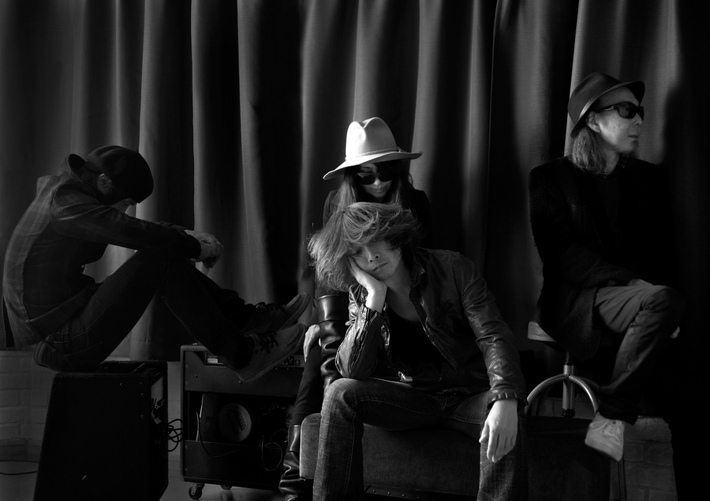 SHERBETS、3年振りのニュー・アルバム『きれいな血』より「LADY NEDY」のMV公開。浅井健一 描き下ろしのLINEスタンプ登場