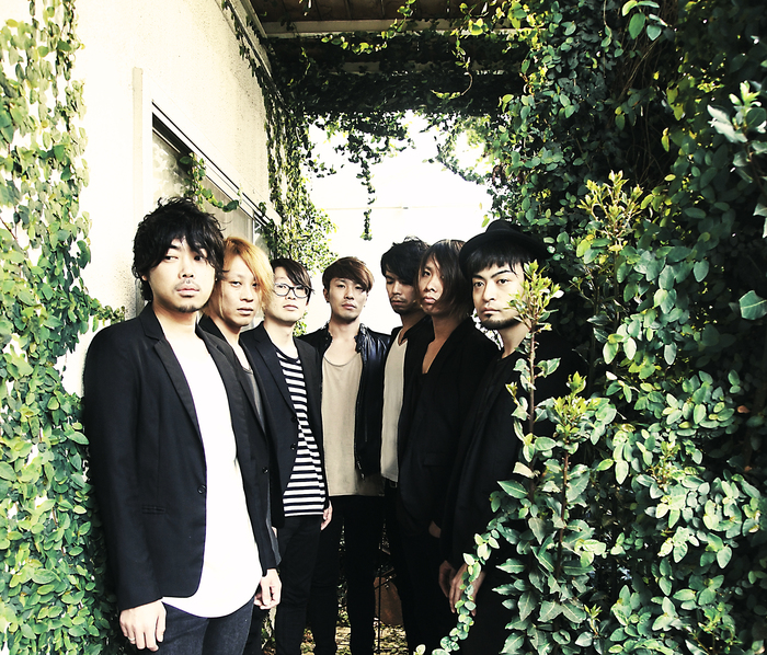 7人組音楽集団 GOLIATH、2年振りとなるニュー・ミニ・アルバム『STRANGE STORIES』を9/2にリリース＆ツアー開催決定
