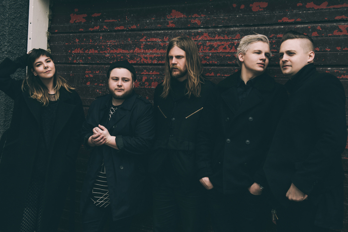 OF MONSTERS AND MEN、最新アルバム『Beneath The Skin』より「Organs」のリリック・ビデオ公開