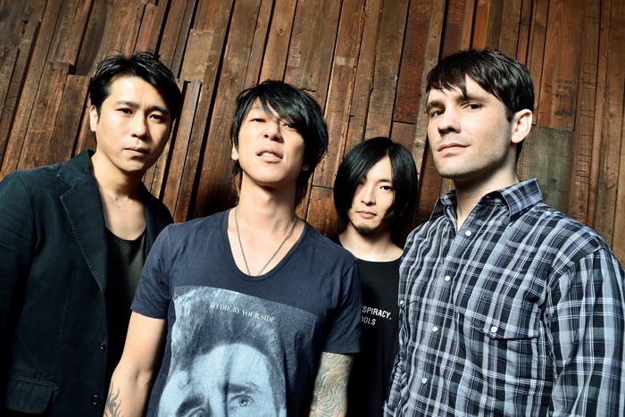 細美武士率いる MONOEYES、11月よりアンコール・ツアー"MONOEYES Cold Reaction Tour 2015"開催決定