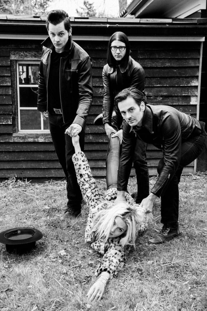 Jack White率いるTHE DEAD WEATHER、9月リリースのニュー・アルバム『Dodge & Burn』の詳細発表。収録曲「I Feel Love (Every Million Miles)」のティーザー映像も公開