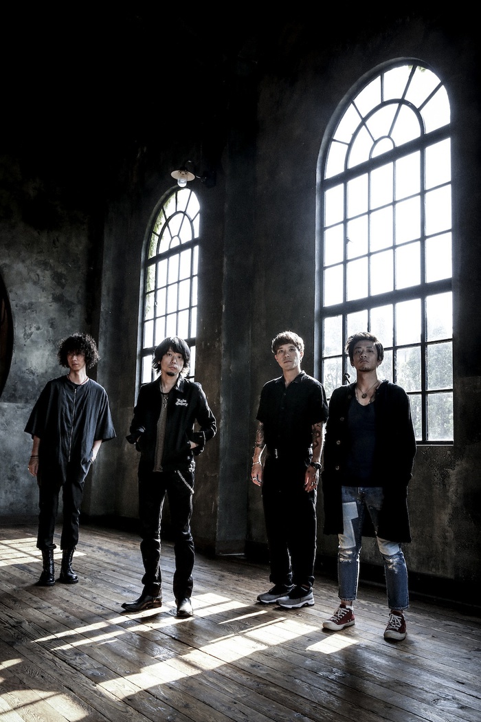 Nothing's Carved In Stone、明日8/25（火）20時～放送のInterFMスペシャル・プログラムに生形真一（Gt）と村松拓（Vo/Gt）が生出演。スタジオ・ライヴも披露