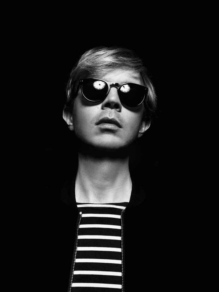 BECK、11/4に日本独自企画盤12インチ・シングル『Dreams』リリース決定