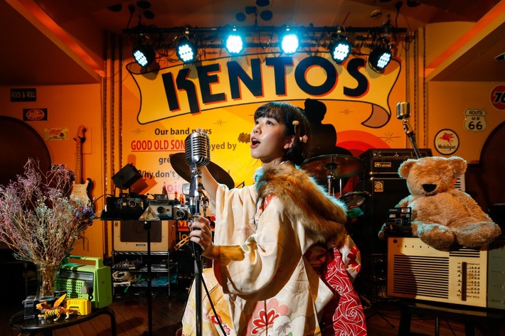 SEBASTIAN Xの永原真夏（Vo）、来年1/11に六本木KENTO'Sにて開催する"爆音新年会"にAnalogfish、ワンダフルボーイズら出演決定