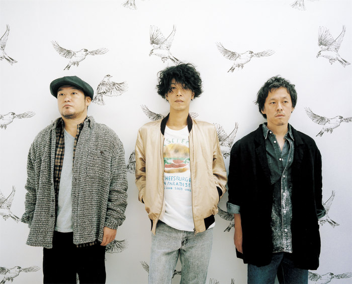 GRAPEVINE、12/2リリースの両A面シングル『EAST OF THE SUN / UNOMI』の詳細＆ジャケット発表。初回盤付属DVD「VIDEOVINE Vol.3」の予告編公開