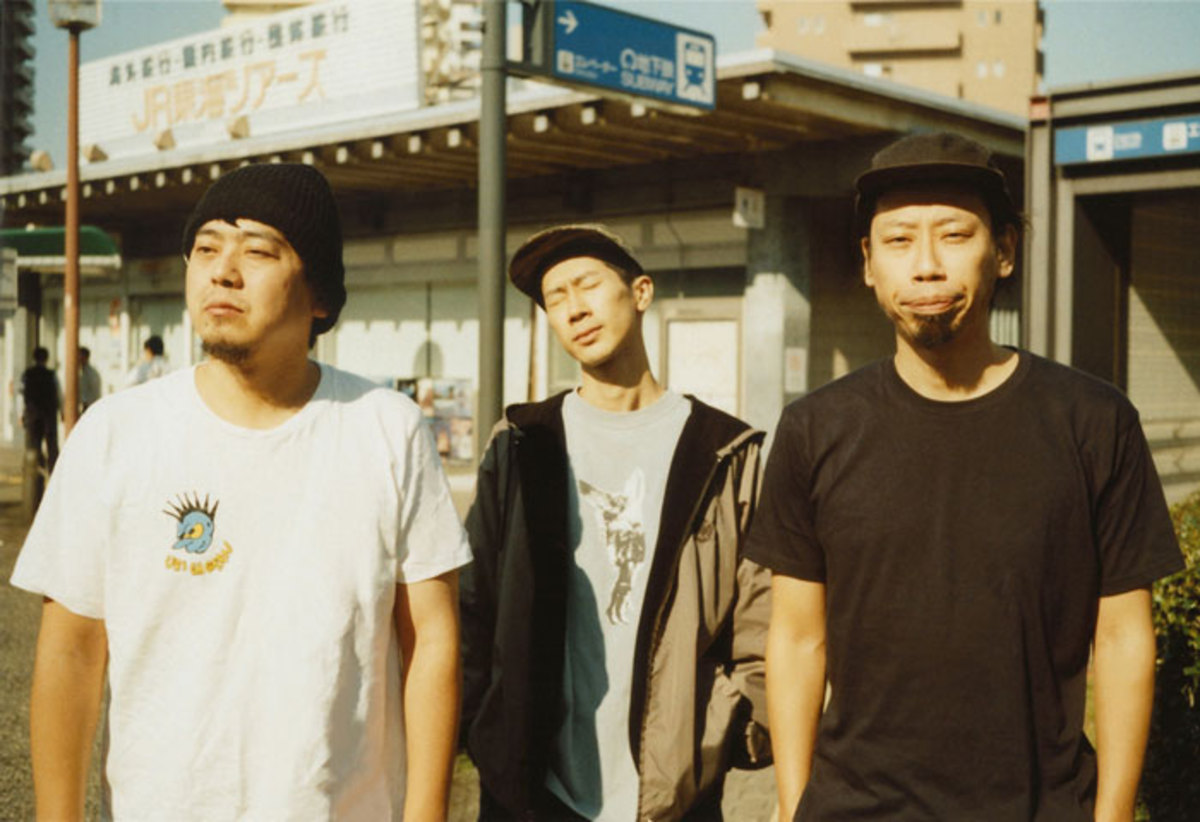 uri_gagarn_a-thumb-1200xauto-