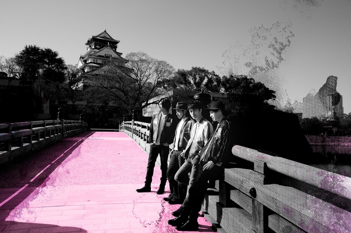 NICO Touches the Walls、5/3にリリースするニュー・シングル『ストラト』初回生産限定盤の詳細発表。大阪城Ver.のアーティスト写真も公開