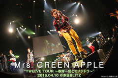 Mrs. GREEN APPLEのライヴ・レポート公開。新フェーズを提示したツアー最終日、趣向を凝らした演出とキラー・チューンの数々で会場を笑顔で満たした赤坂BLITZ公演をレポート