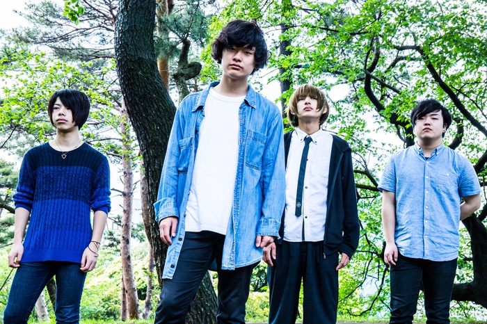 千葉発の4ピース・バンド NOWEATHER、未発表音源「赤い青春」のMV公開。6