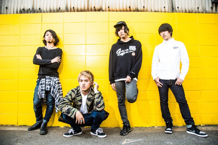 メンバー全員22歳の大阪発4人組ロック・バンド HEADLAMP、9/14に1st EP『NEW ORDER』リリース決定。最新ヴィジュアルも公開