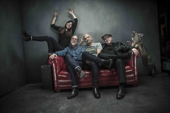 PIXIES、9/30にニュー・アルバム『Head Carrier』の世界同時リリース決定