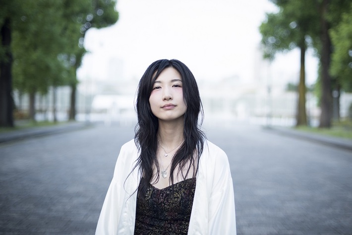 tricotの中嶋イッキュウ（Vo/Gt）、初のソロ作品「sweet sweat sweets」のMV公開