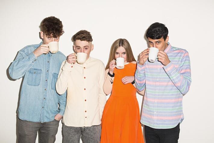 UK出身のエレクトロ・ユニット CLEAN BANDIT、新曲「Tears」がJ SPORTSの"16/17シーズンのイングランド・プレミアリーグ中継"のED曲に決定