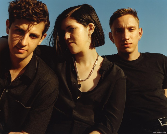 THE XX、米TV番組にて披露した「Say Something Loving」＆「Lips」のパフォーマンス映像公開