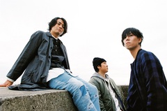 RADWIMPS、初の野外ワンマン"青とメメメ"より厳選したプレイリスト"青とメメメと君と"が本日より配信スタート