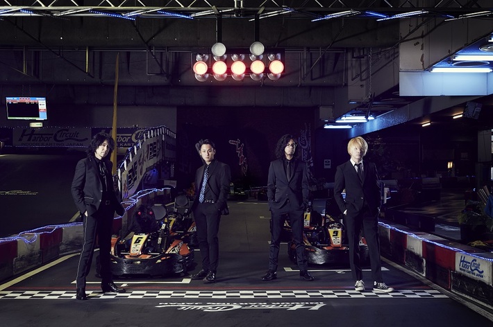 THE YELLOW MONKEYの菊地英昭（Gt）率いるbrainchild's、5/10にリリースするニュー・ミニ・アルバム『PILOT』の詳細発表。新アー写も公開