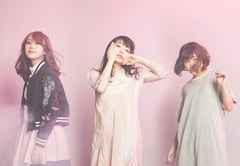 "胸キュン"オルタナ・ポップ・バンド the peggies、4/3放送のJ-WAVE "SONAR MUSIC"にてデビュー・シングル表題曲「ドリーミージャーニー」初オンエア決定。ジャケ写も公開