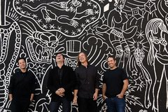 JIMMY EAT WORLD、6月に約9年ぶり単独来日公演の開催決定。MAN WITH A MISSION東名阪ツアーのゲストも