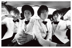 THE BAWDIES、JIM（Gt/Cho）がライヴ中に右足を負傷。今後の公演は椅子に座ったかたちでの演奏で続行に