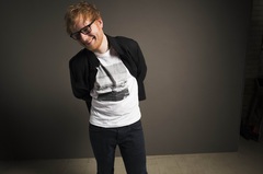 10-11月に来日するEd Sheeran、ニュー・アルバム『÷』より「Bibia Be Ye Ye」のMV公開