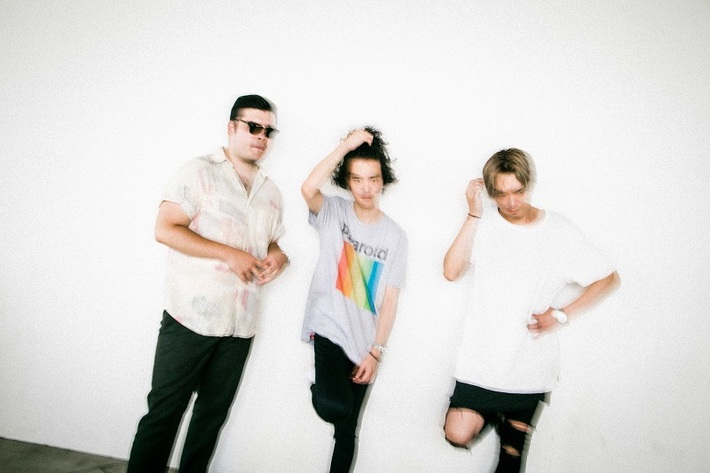 FIVE NEW OLD、11月に自主企画"Easy Come, Easy Go"開催決定。Charisma.com、PAELLAS出演