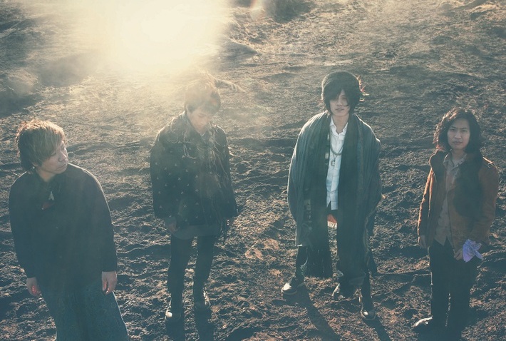 LAMP IN TERREN、対バン・ツアー第2弾ゲストにCreepy Nuts（R-指定＆DJ松永）、LUNKHEAD、緑黄色社会が決定