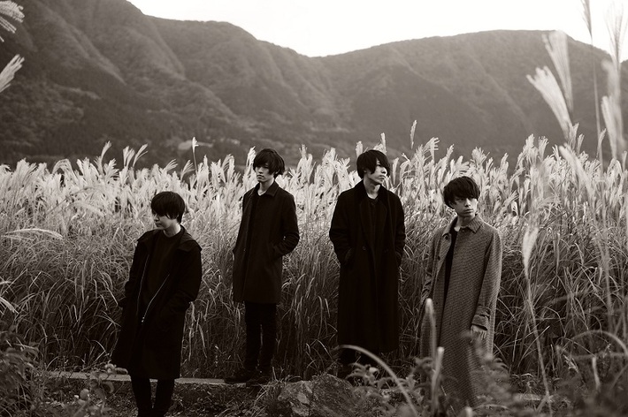 mol-74、"冬の夜"をテーマにしたニュー・ミニ・アルバムを来年１/17にリリース＆全国ツアー決定。正式メンバーとして髙橋涼馬（Ba）加入も