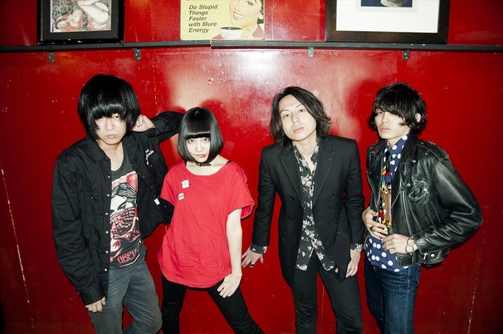 1996年日本製"もっとも見苦しい"ロックンロール・バンド The Mash、12/20リリースの1stフル・アルバム『ファースト』より「最終回」のMV公開