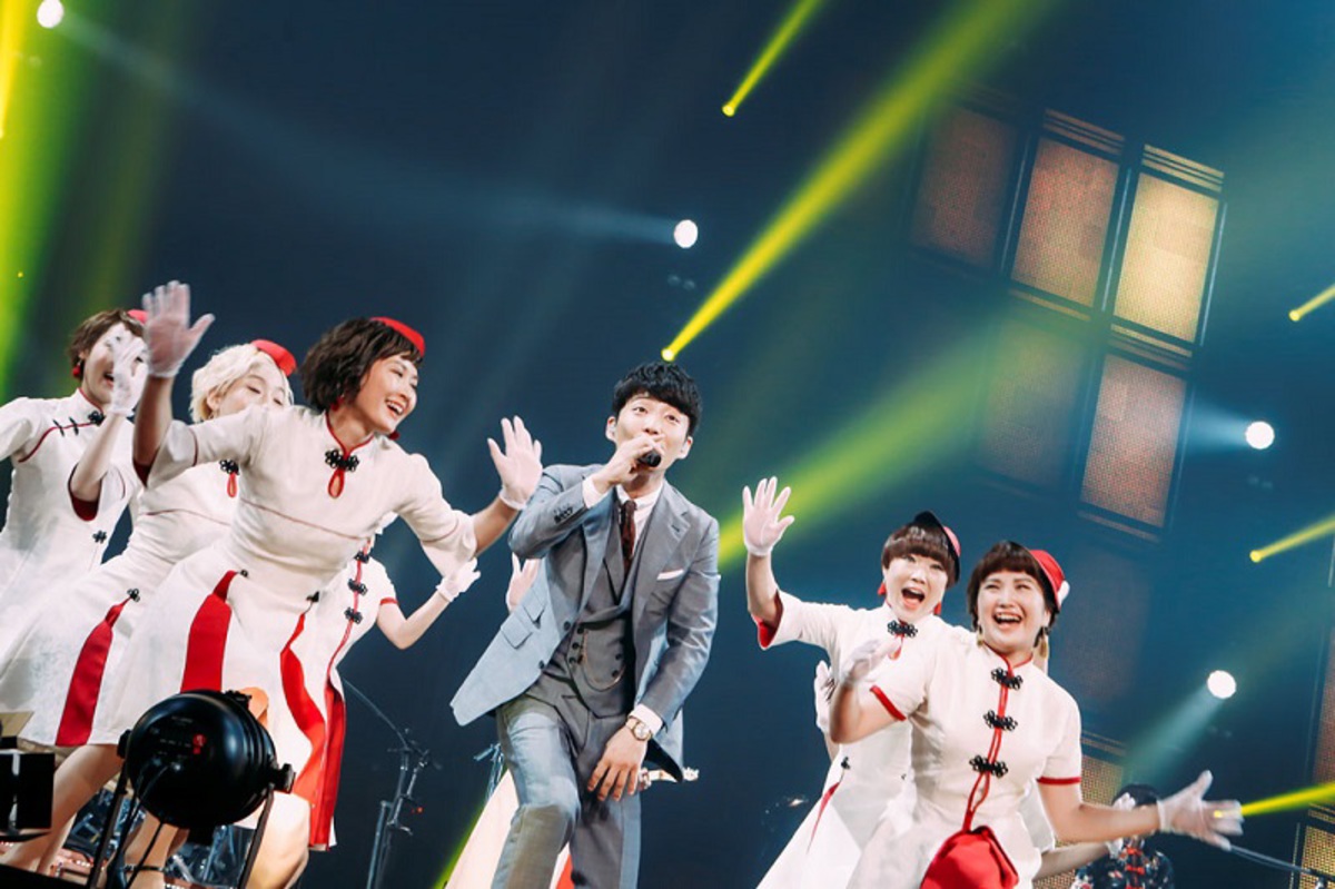 星野源、来年1/10にリリースする映像作品『Live Tour