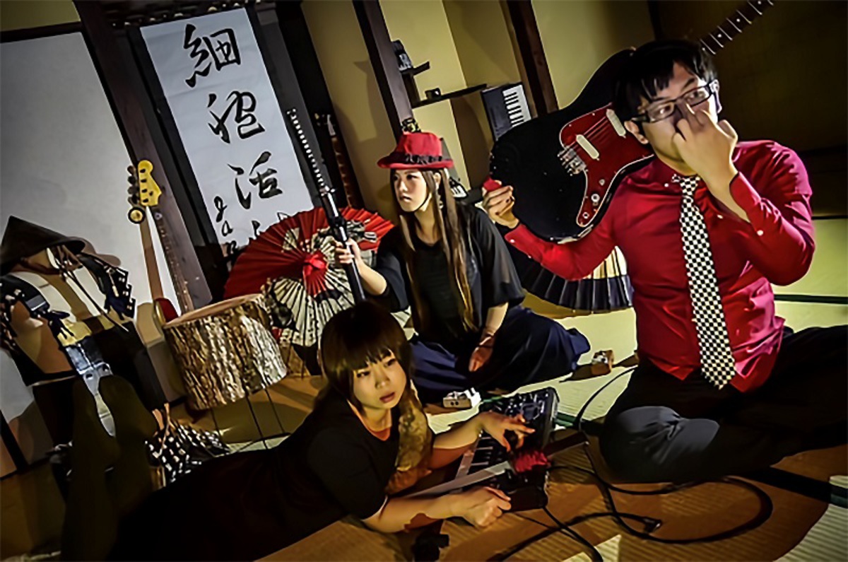 京都発細胞活性バンドJano、来年1/24リリースの2ndミニ・アルバム『YUMEMINA PARADE』より「紺碧の夜明け」のMV公開