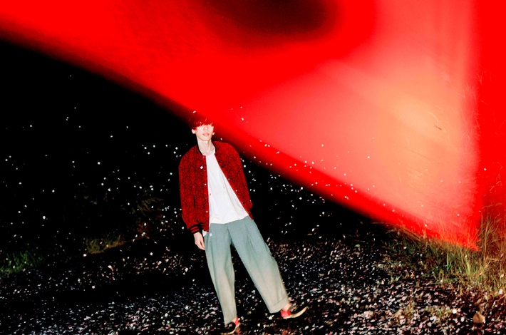 米津玄師、新曲「Lemon」が石原さとみ主演TBS系金曜ドラマ"アンナチュラル"主題歌に決定