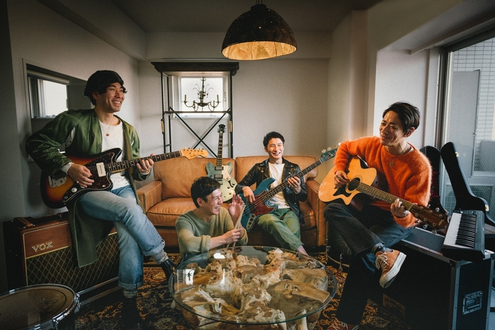 村松 拓（Nothing's Carved In Stone）擁するABSTRACT MASH、2011年の活動休止から7年ぶりに復活。渋谷、千葉でライヴ決定