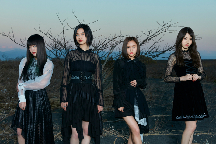 GIRLFRIEND、2/21リリースの1stアルバム『CHOCOLATE』より"テイルズ オブ ザ レイズ ミラージュ プリズン"テーマ・ソング「ミライリスト」MV公開