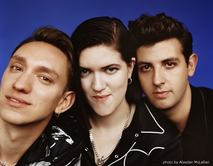 来日目前のTHE XX、2/4にスペースシャワーTVにて映像作品"The xx PRESENT: WE SEE YOU - BERLIN SUPPORTED BY YOUTUBE"日本語字幕版OA決定