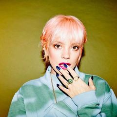 Lily Allen、6/8リリースのニュー・アルバム『No Shame』より「Three」＆「Higher」音源公開。プレオーダーのスタートも