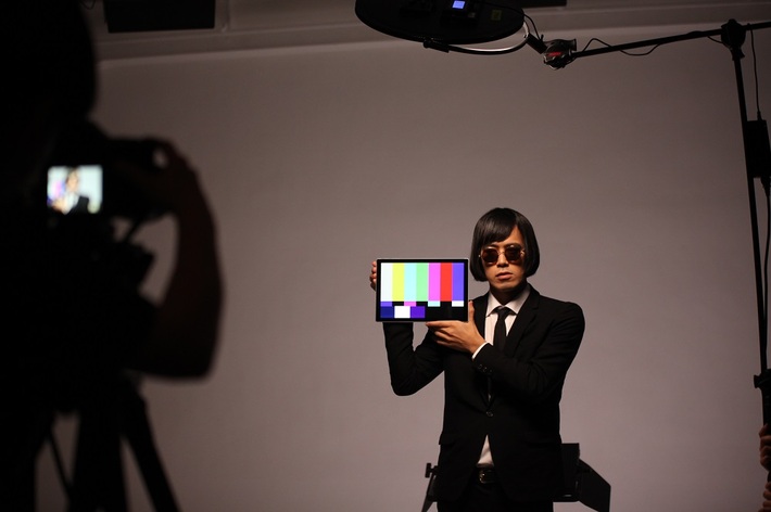 松永天馬（アーバンギャルド）、6/24に初の主催ツーマン・ライヴ"松永天馬対川本真琴"開催決定。「ぼくらの七日間恋愛」水中撮影MV公開も