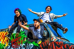 WANIMA、書き下ろしの新曲「Drive」が東出昌大主演映画"OVER DRIVE"主題歌に決定。新曲使用の最新予告映像も公開