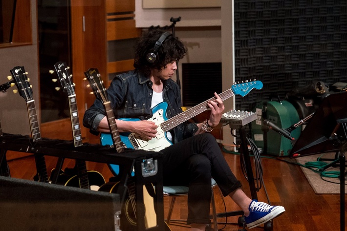 斉藤和義、7月、8月にWOWOWでデビュー25周年記念特番＆ライヴ映像オンエア決定